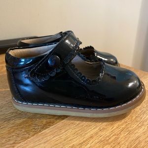Elephantito Black Patent Mary Janes 6 Toddler
